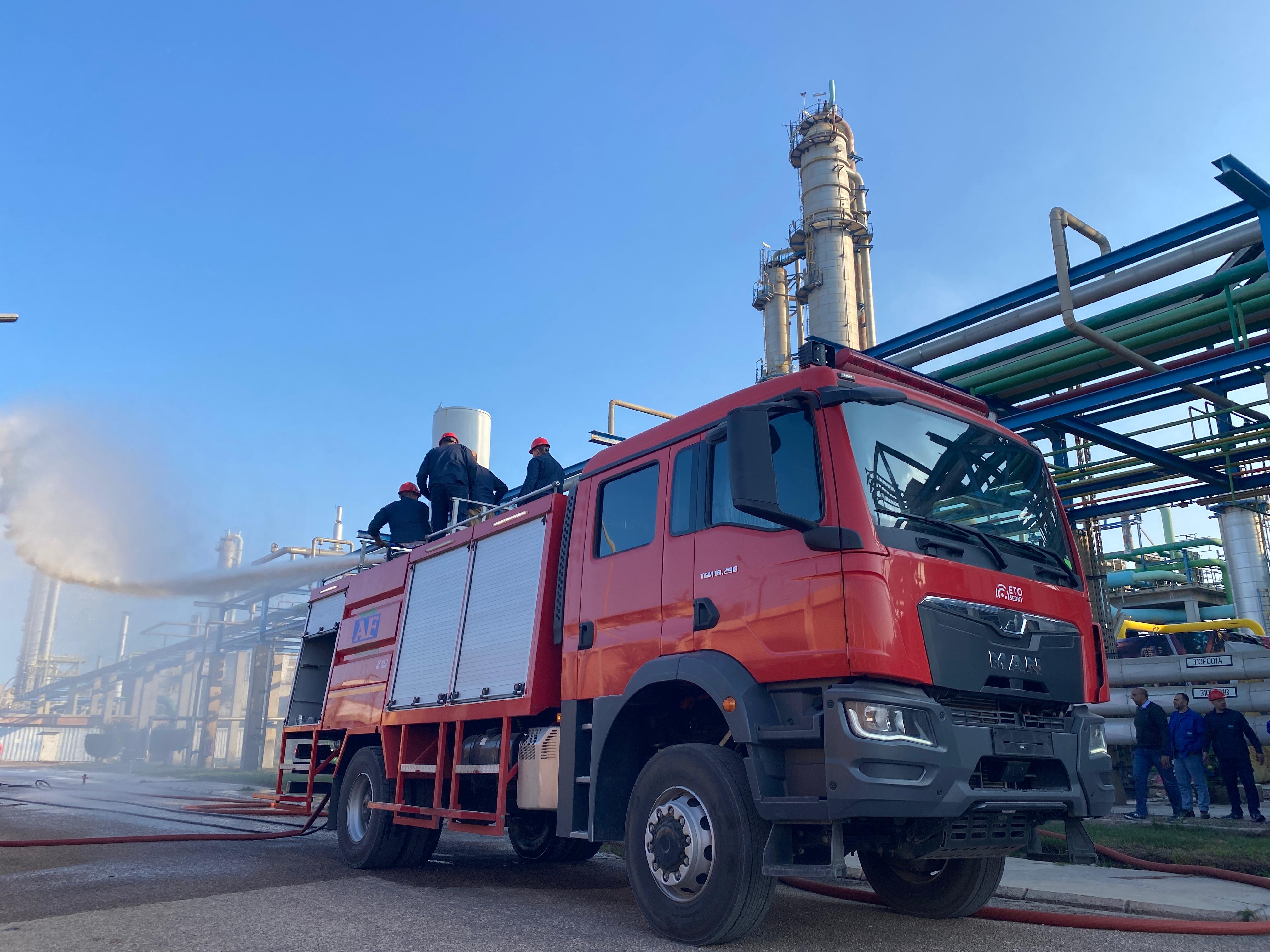 Industrial Fire Fighting Vehicle